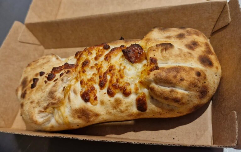 Rollkitos maison gratinés de PIZZA LOOS à Andlau